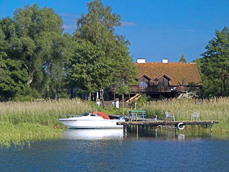 noclegi nad jeziorem pokoje Mazury zakwaterowanie wypoczynek w Polsce